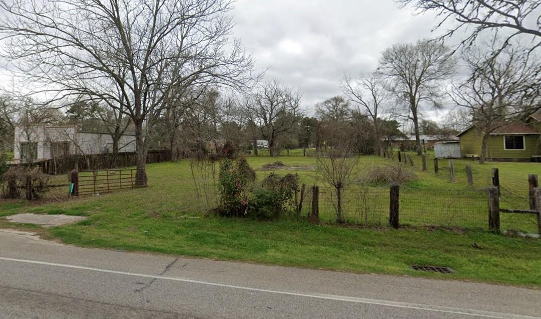 22950 W Fm 1097