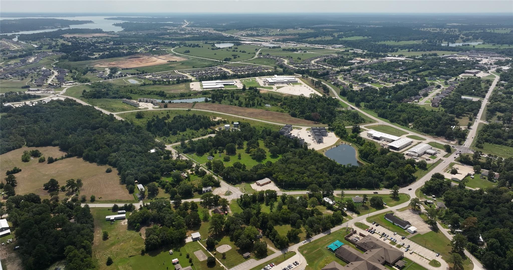 22950 W Fm 1097