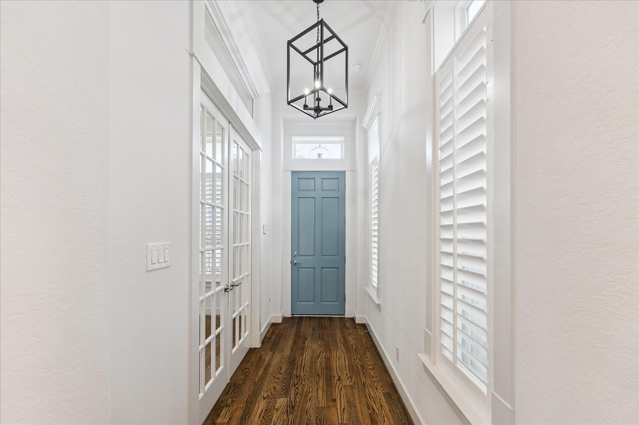 411 W 24th Street