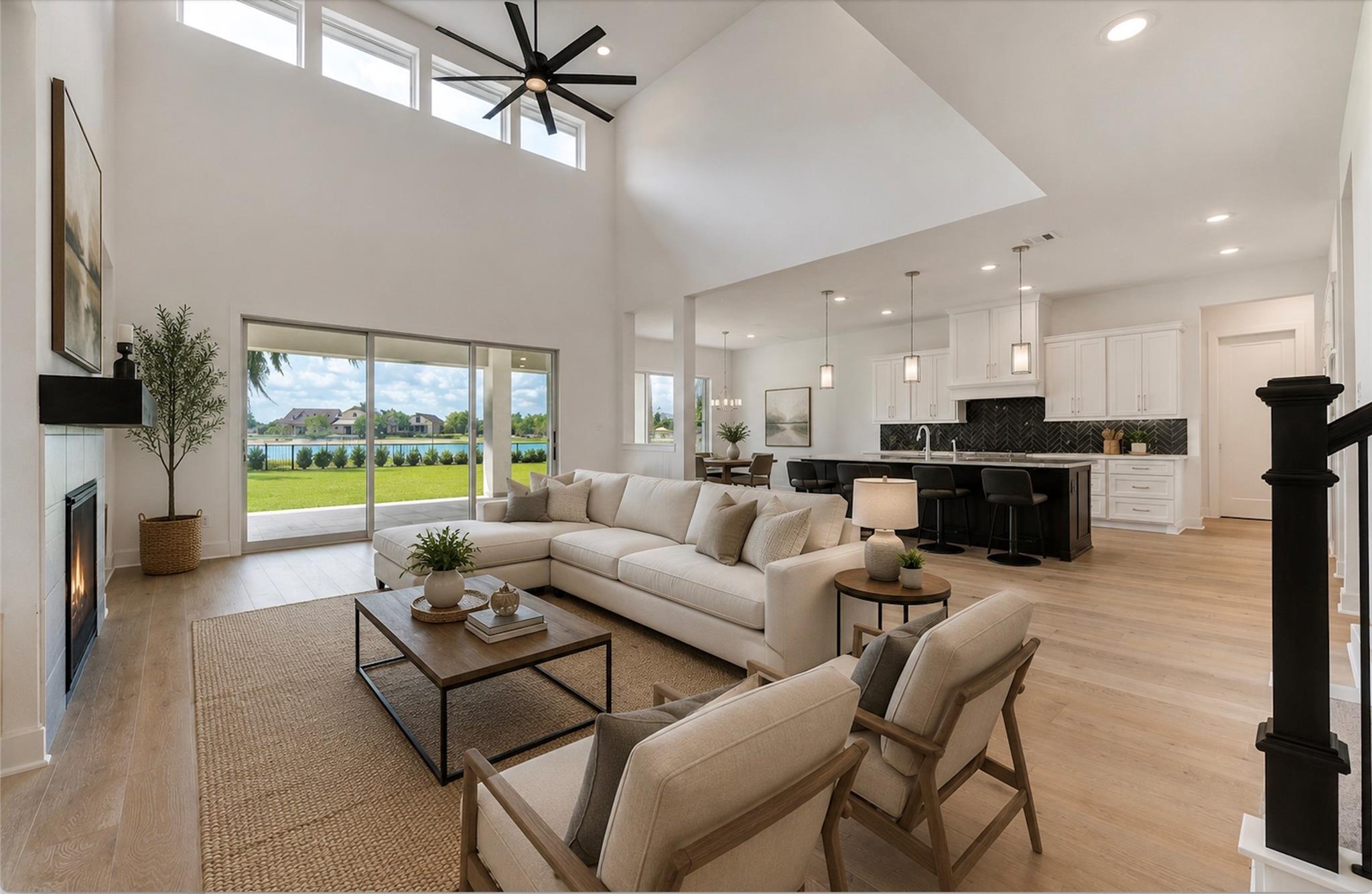 10318 Fountain Shore Drive