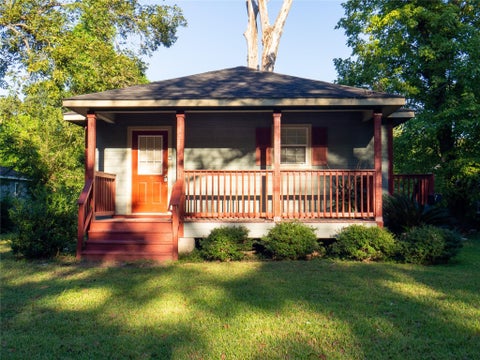 Photo of 5706 Tuskegee Street, Houston, TX 77091 (MLS # 20320101)