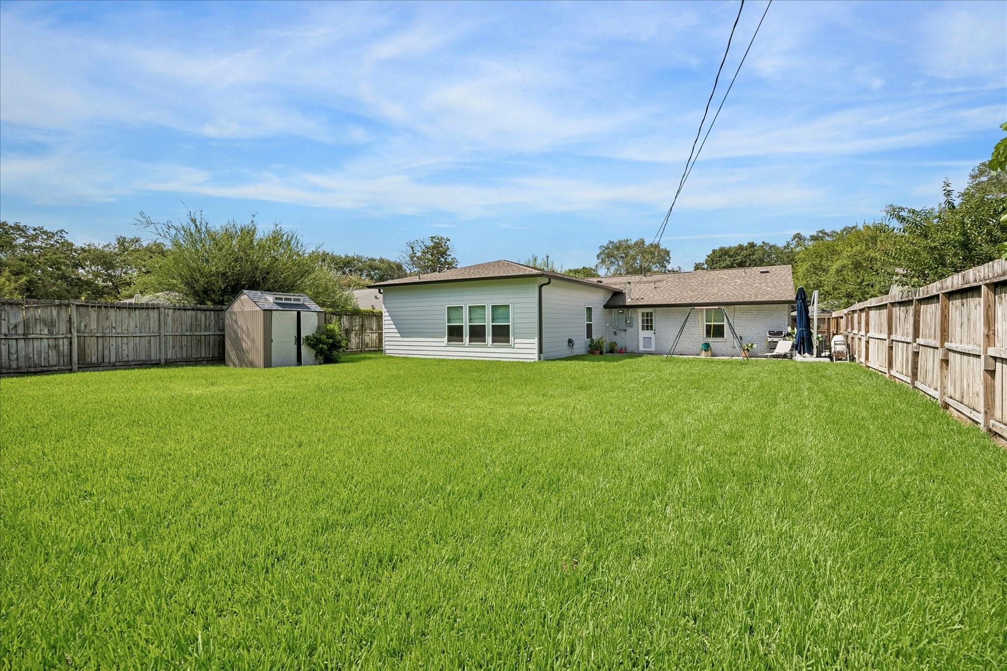 5417 Nina Lee Lane