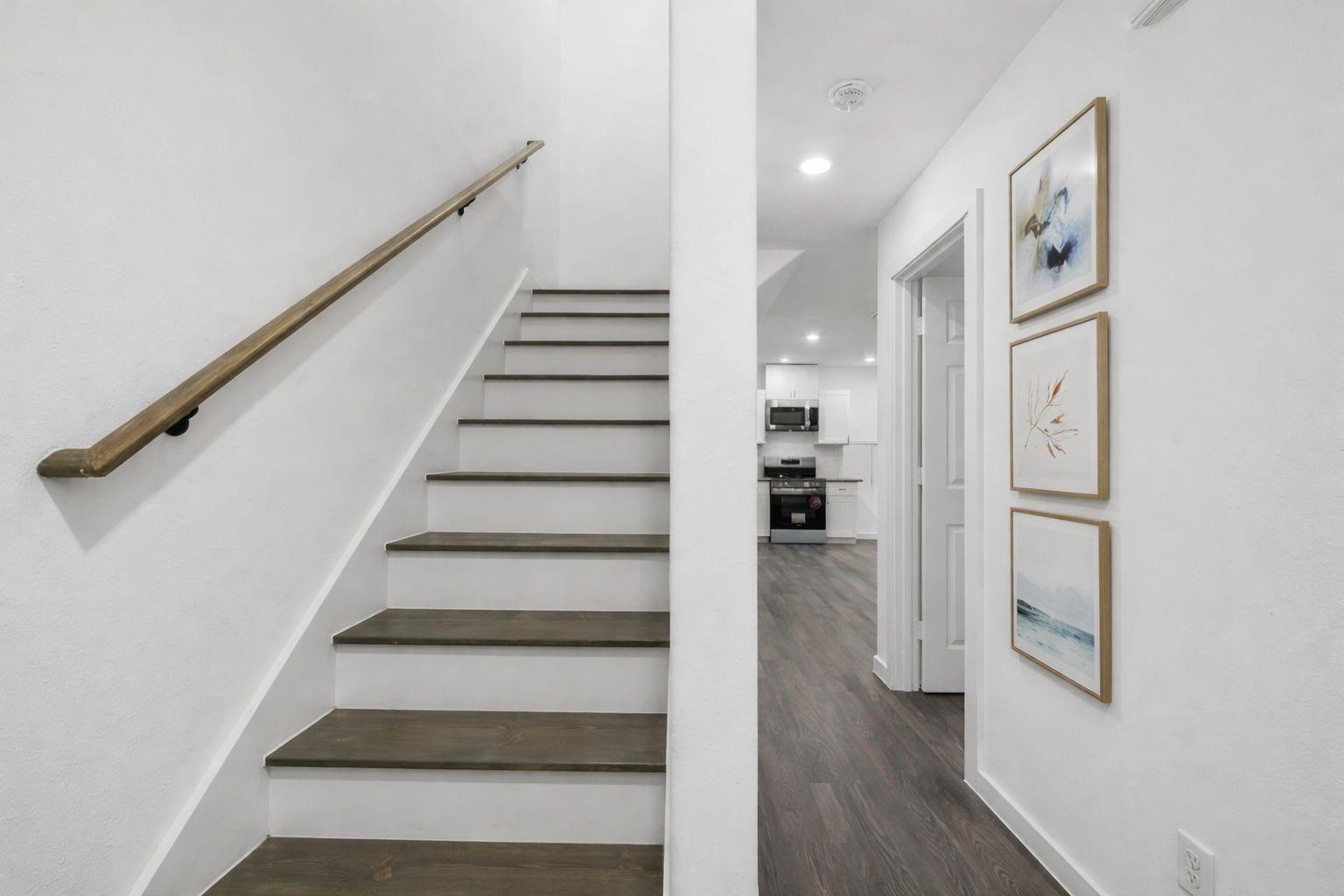 8639 Peachtree St Street