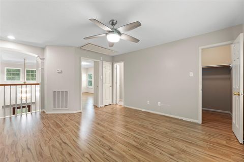 Tiny photo for 2118 Cypress Run Drive, Sugar Land, TX 77478 (MLS # 81003572)