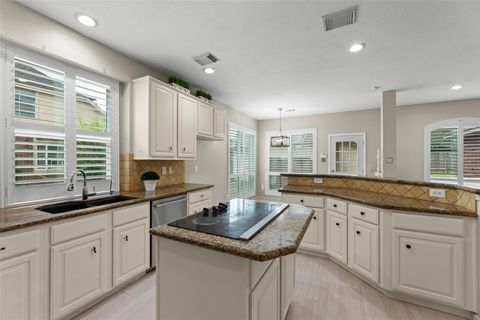 Tiny photo for 2118 Cypress Run Drive, Sugar Land, TX 77478 (MLS # 81003572)