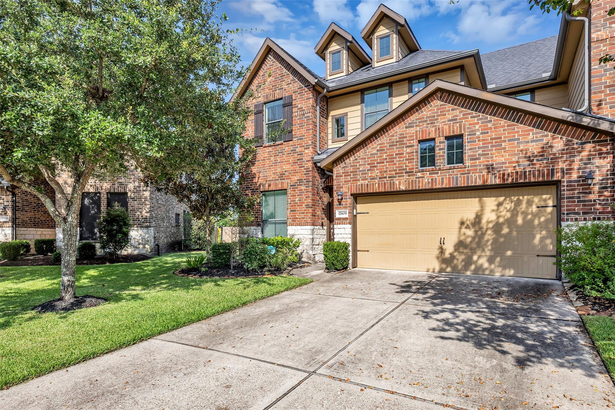 17809 Arapaho Hill Lane