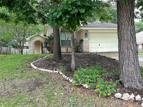 Homes For Sale - 282 Sunset Path<br/> Conroe, TX 77316