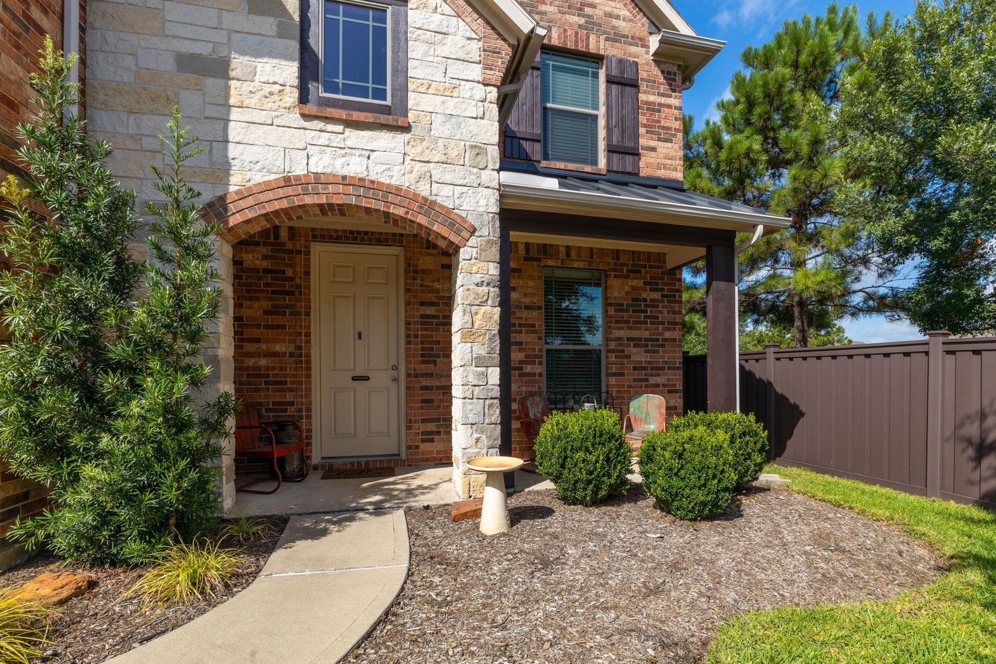 2302 Harrier Court