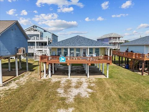 1002 Beach Drive Surfside Beach TX 77541
