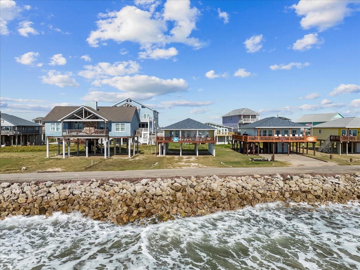 1002 Beach Drive