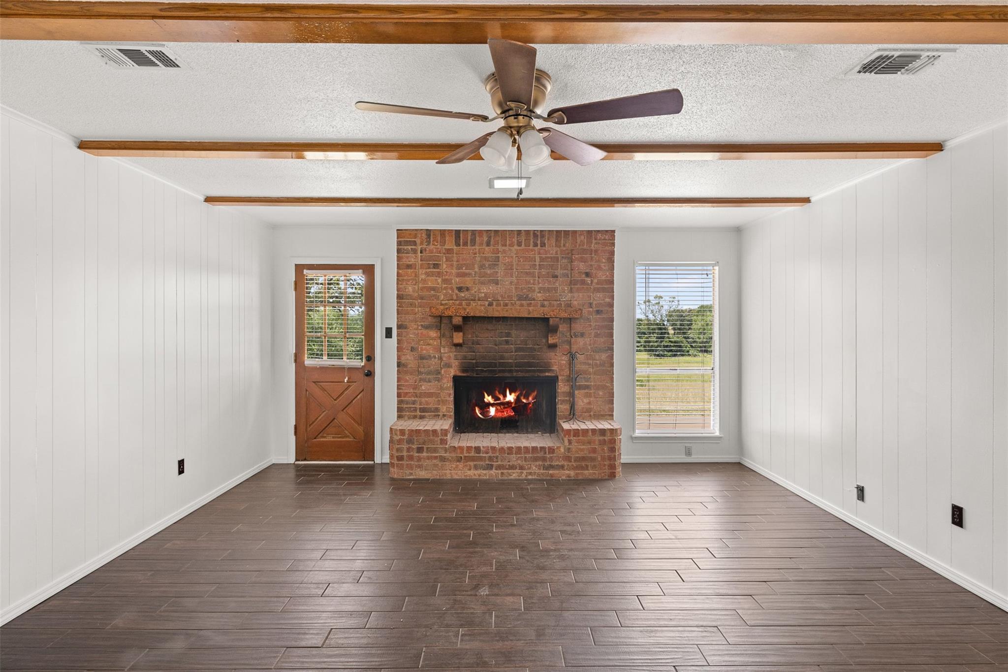 1852 County Road 202
