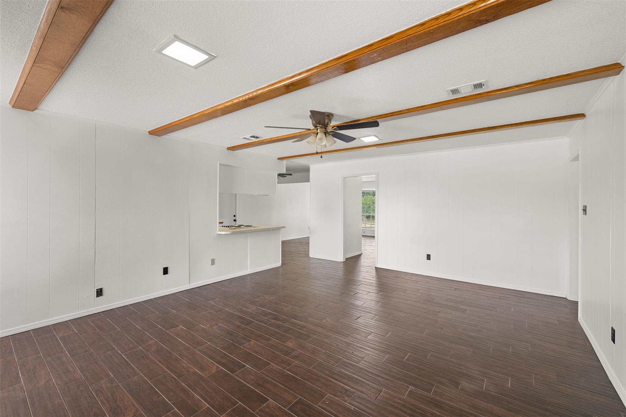 1852 County Road 202