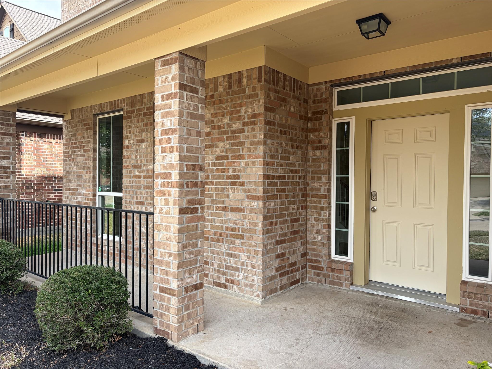 20807 Fair Walnut Way