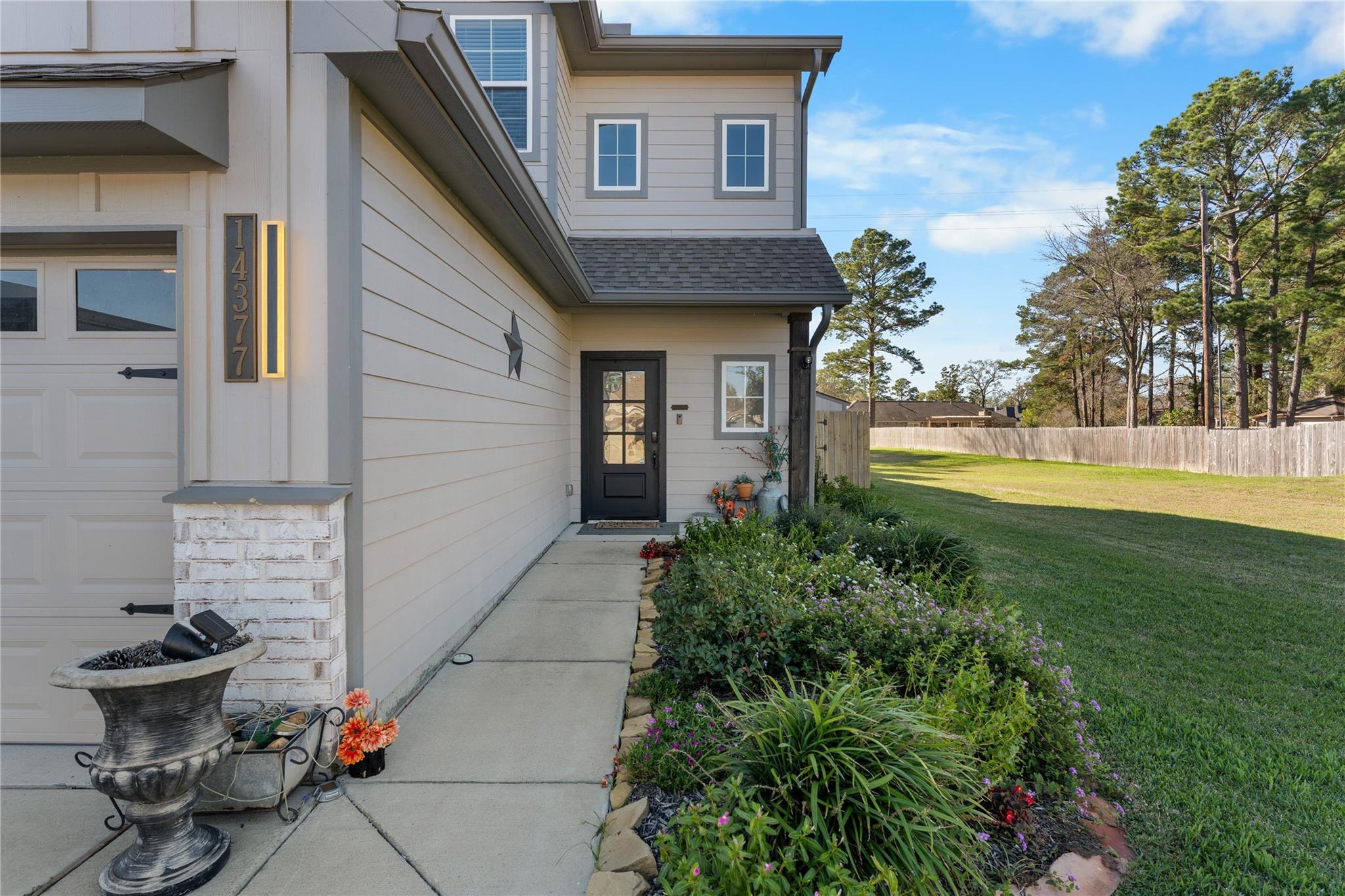 14377 S Summerchase Circle