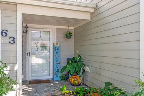 Photo of 63 Hideaway Drive, Friendswood, TX 77546 (MLS # 81999365)