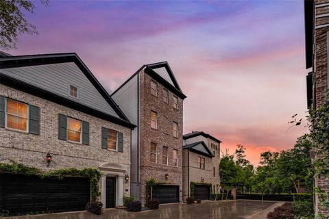 Photo of 1323 Hunters Meadow Ln Ln, Houston, TX 77055 (MLS # 2044899)