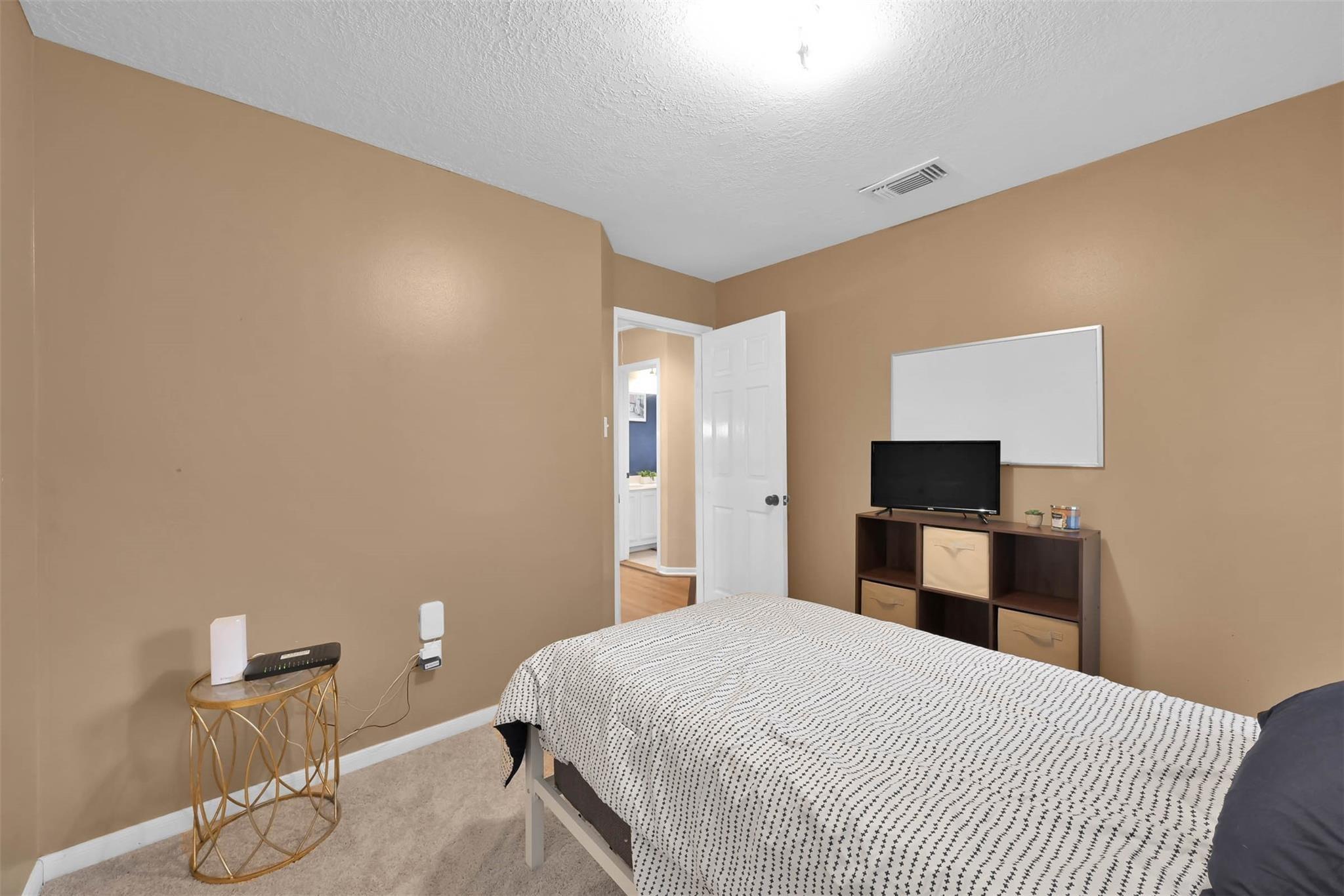 4915 Greenriver Valley Drive