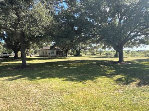 Vacant Land For Sale - 12527 Dannhaus Road<br/> Needville, TX 77461