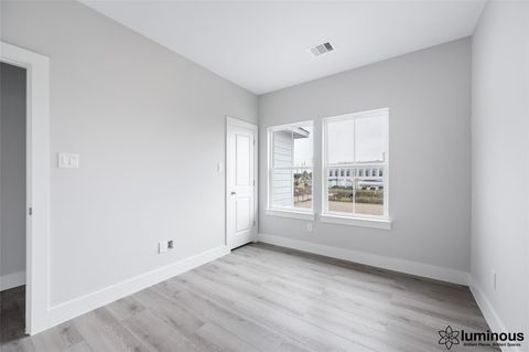 Photo of 6702 Metro Boulevard #12, Houston, TX 77083 (MLS # 43087850) Photo of 6702 Metro Boulevard #12, Houston, TX 77083 (MLS # 43087850)