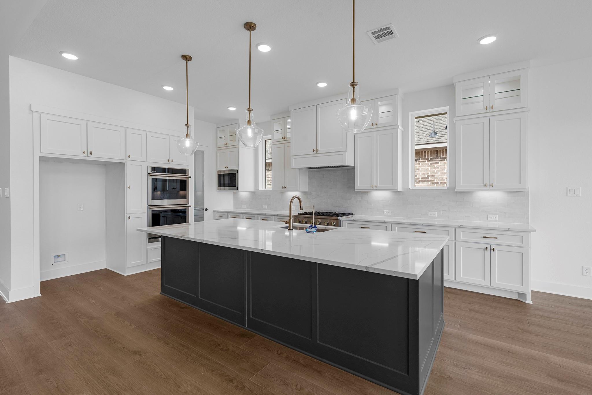 10822 Rosary Pea Lane