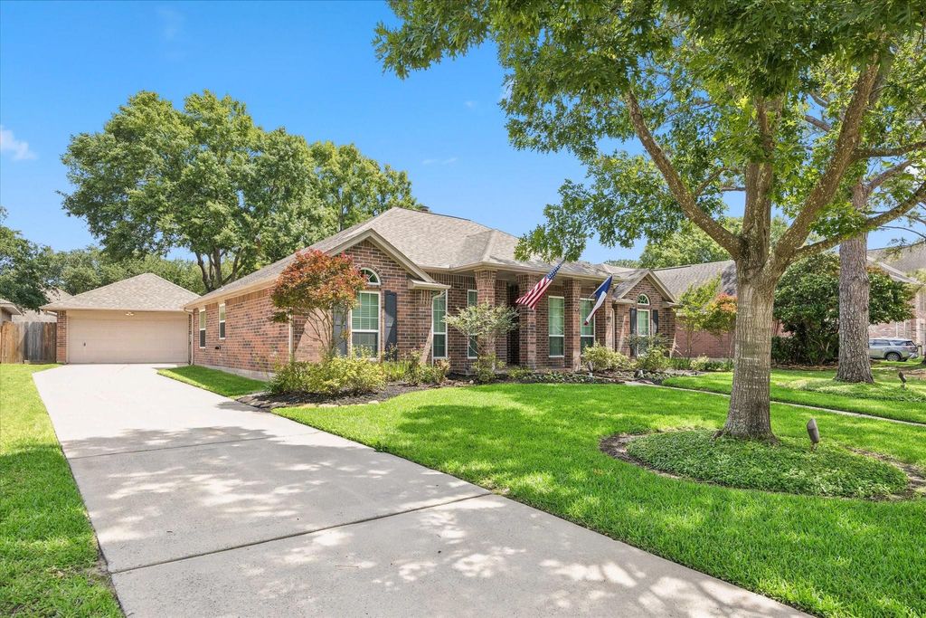 Photo of 12530 Hammersmith Drive, Tomball, TX 77377 (MLS # 90010706)