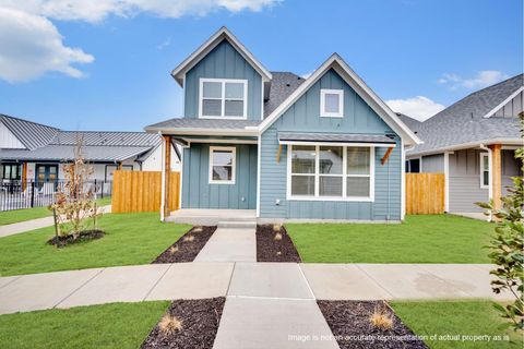 Photo of 2401 Eaton Street, Fort Worth, TX 76108 (MLS # 91365265)