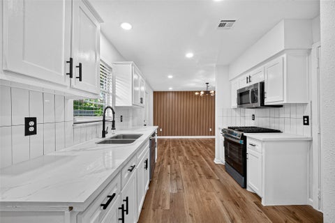 Tiny photo for 4310 Jorns Street, Houston, TX 77045 (MLS # 31820958)