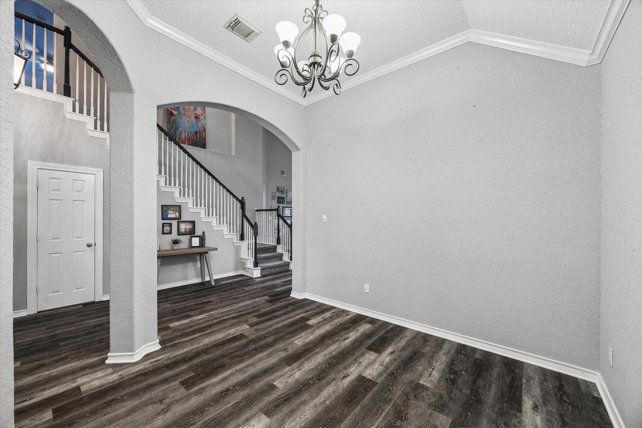 5115 Redleaf Forest Lane