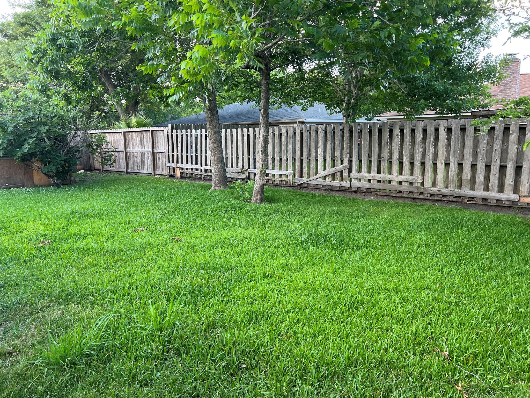 727 Martin Lane