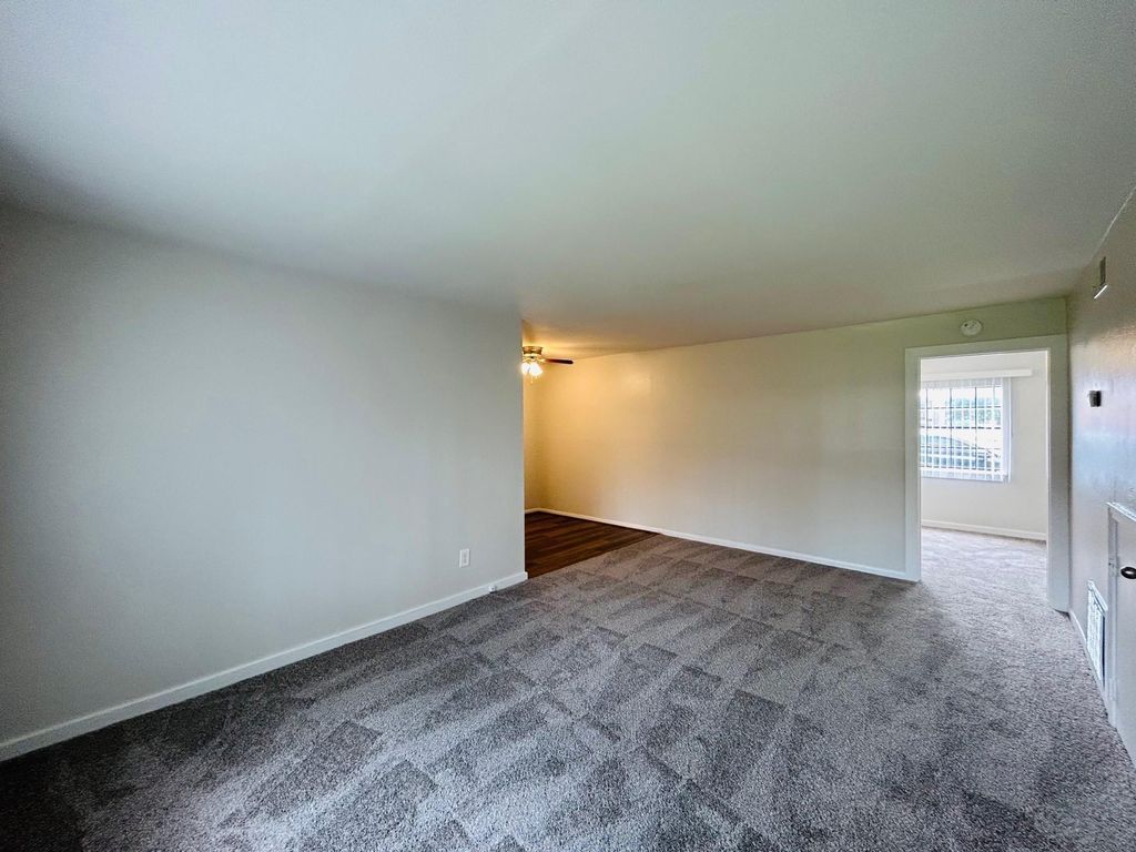 Photo of 3629 N Macgregor Way #137, Houston, TX 77004 (MLS # 2196882)