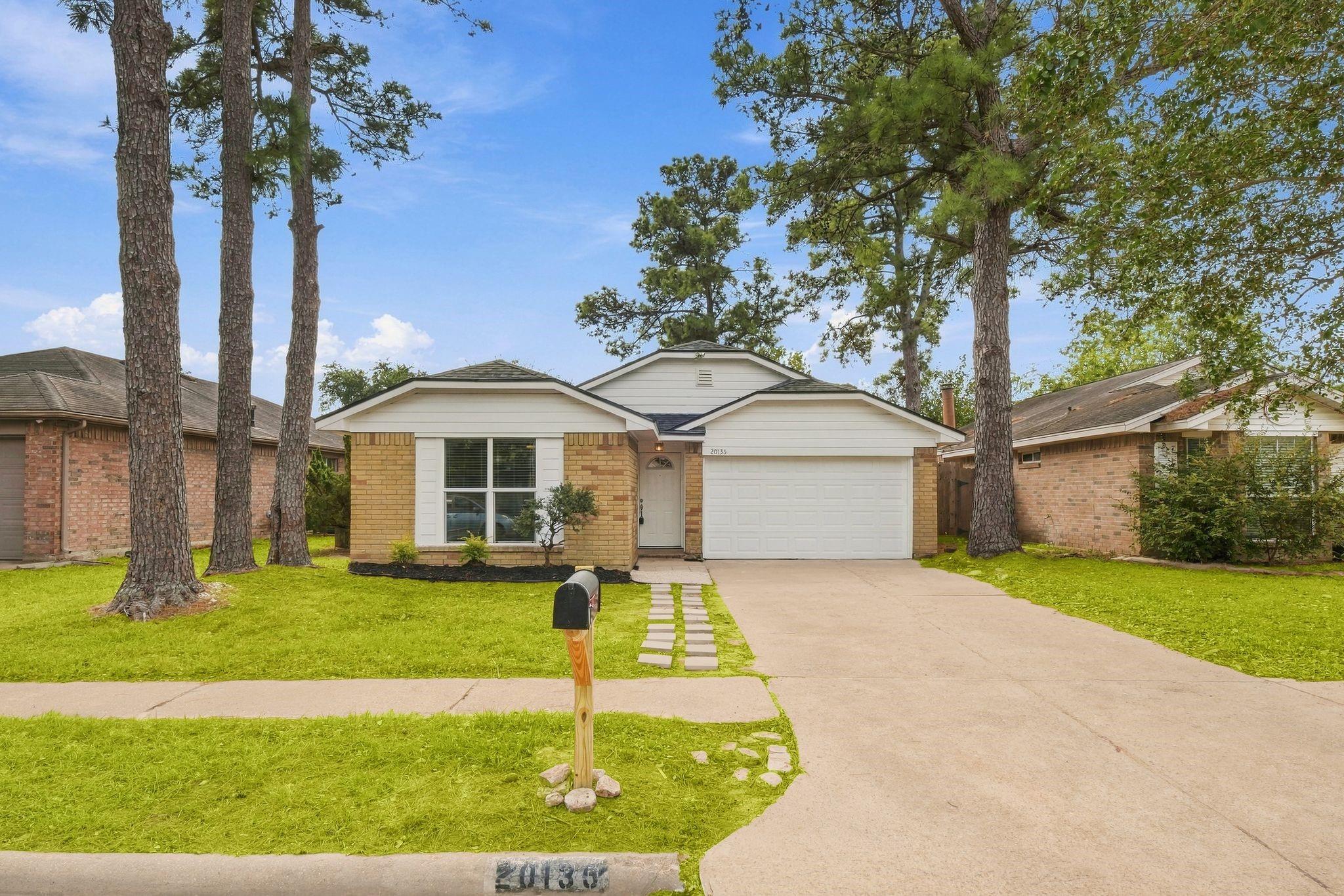 20135 Beechview Lane