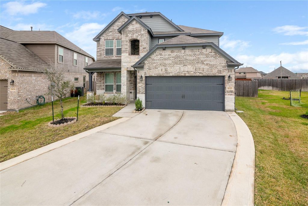 Photo of 16320 Olive Sparrow Drive, Conroe, TX 77385 (MLS # 19903306)