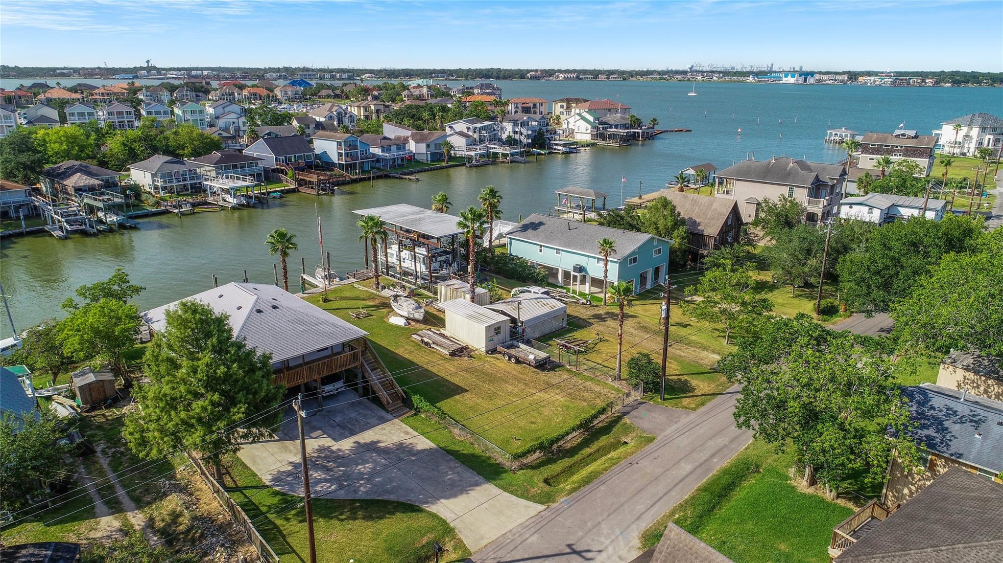 2130 Cove Park Drive