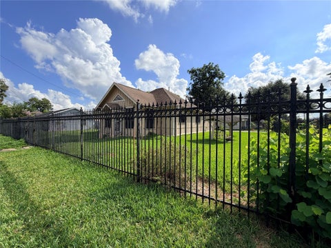 Photo of 3402 Cochran Street, Houston, TX 77009 (MLS # 52956182)
