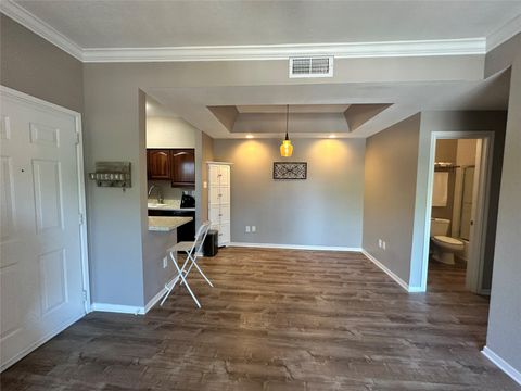 Photo of 4041 Drake Street #117, Houston, TX 77005 (MLS # 92084763)