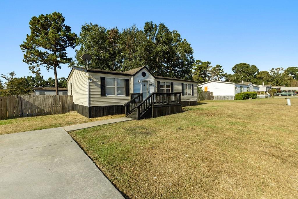 182 Carmen Boulevard