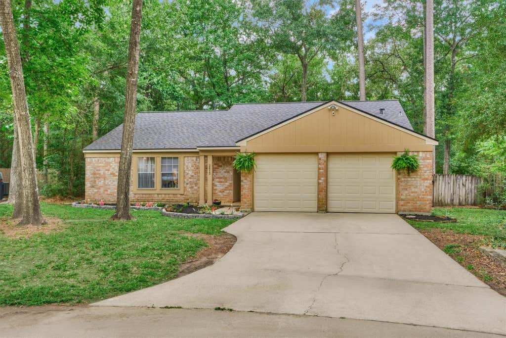 Photo of 2615 Rosewood Place, The Woodlands, TX 77380 (MLS # 18011521)