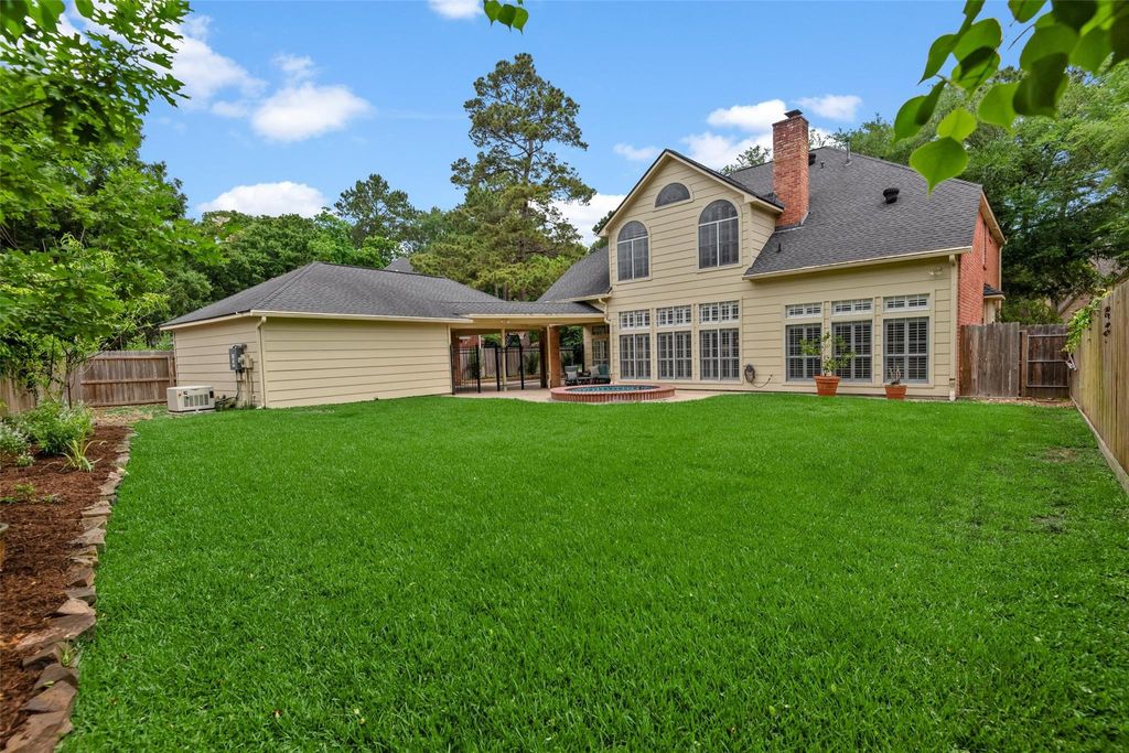 Photo of 1811 Wild Plum Court, Houston, TX 77345 (MLS # 82428007)