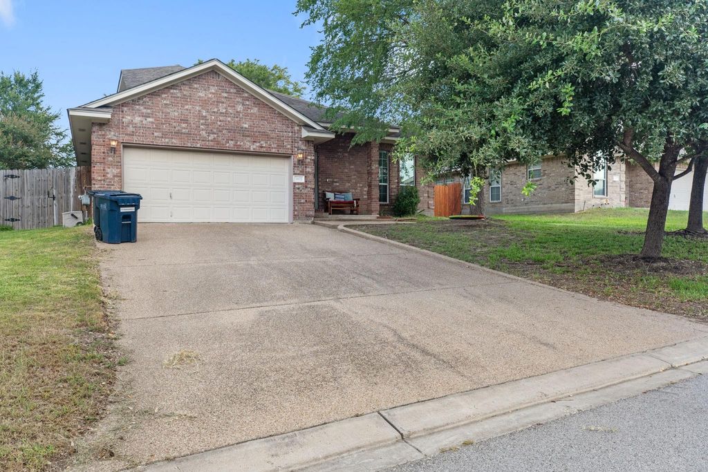 Photo of 1103 Harrisonburg Lane, College Station, TX 77845 (MLS # 44756333)