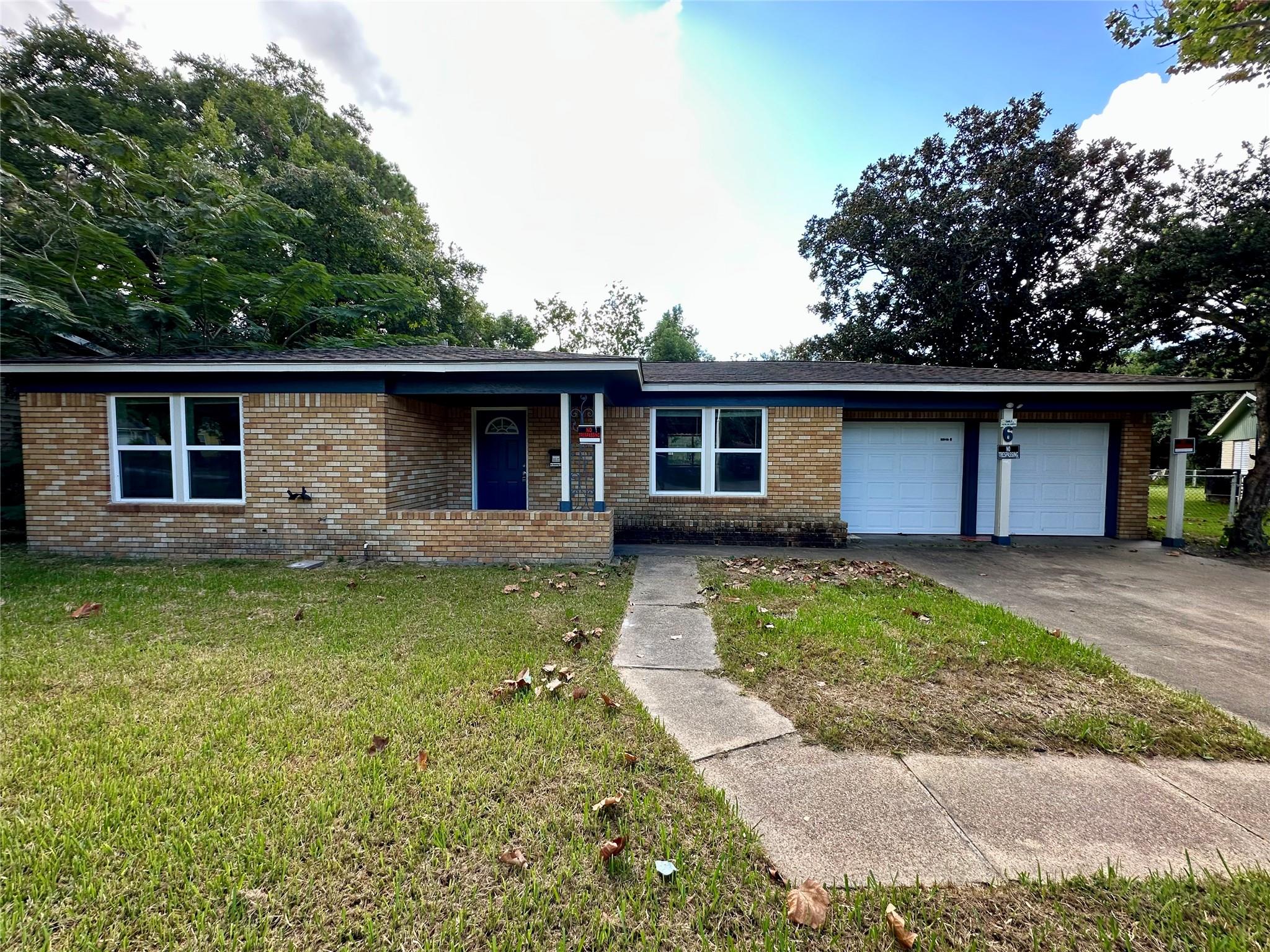 6 Southlawn Circle