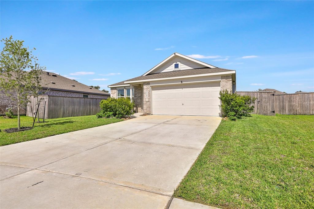 Photo of 21207 Lucolena Court, New Caney, TX 77357 (MLS # 28235394)