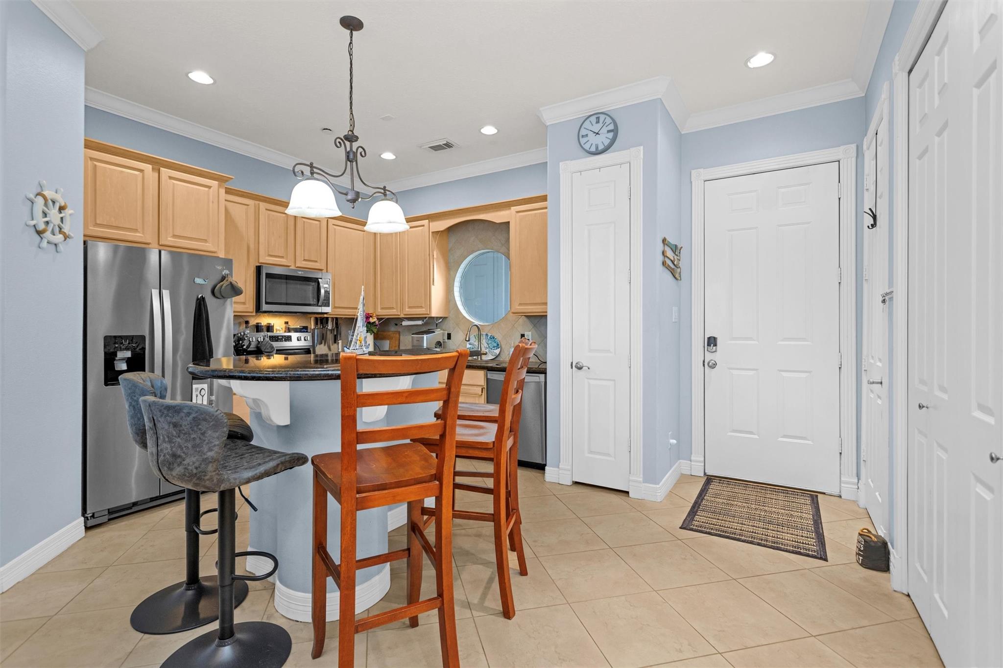 168 Lake Point Boulevard B101