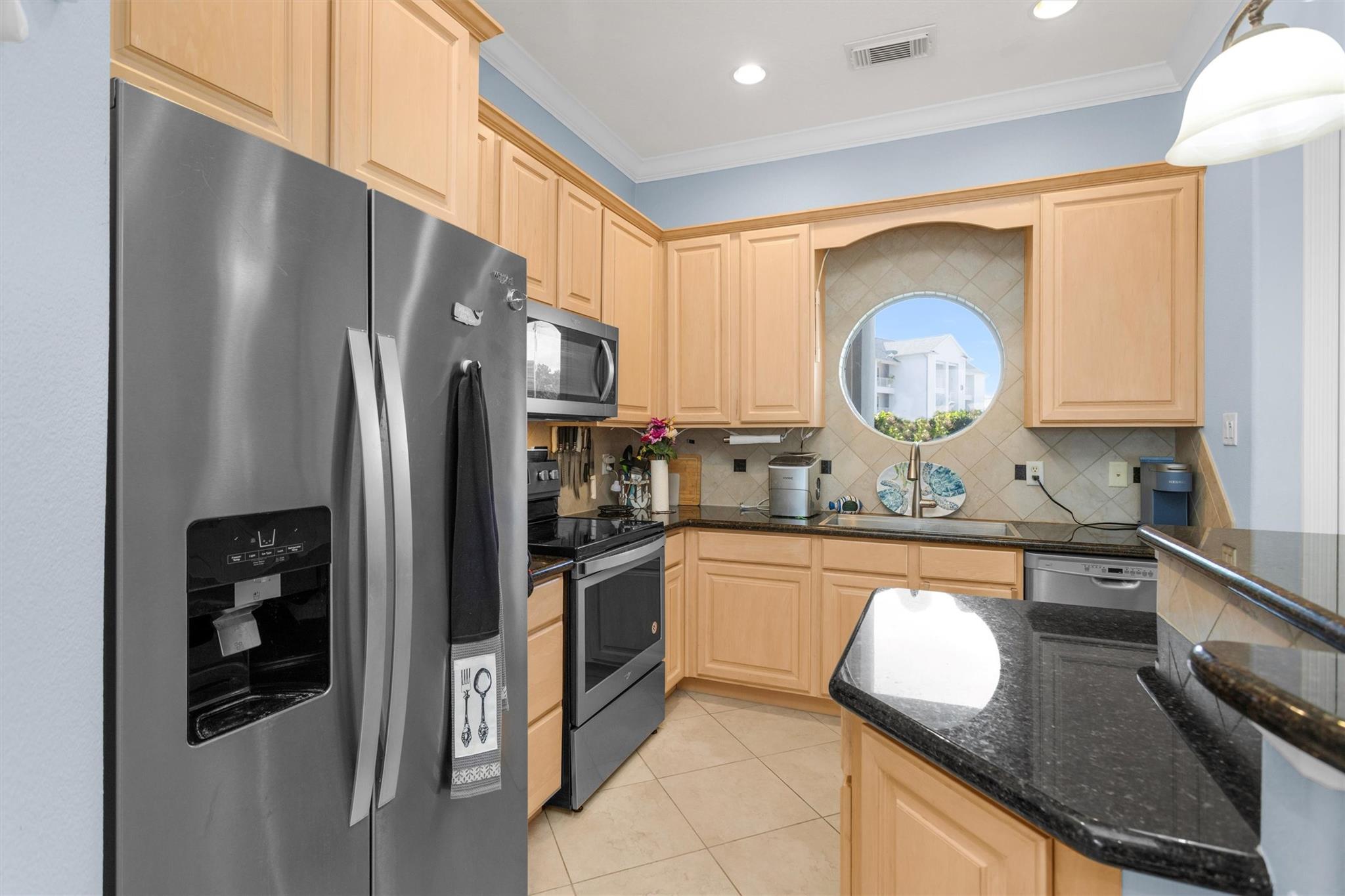 168 Lake Point Boulevard B101