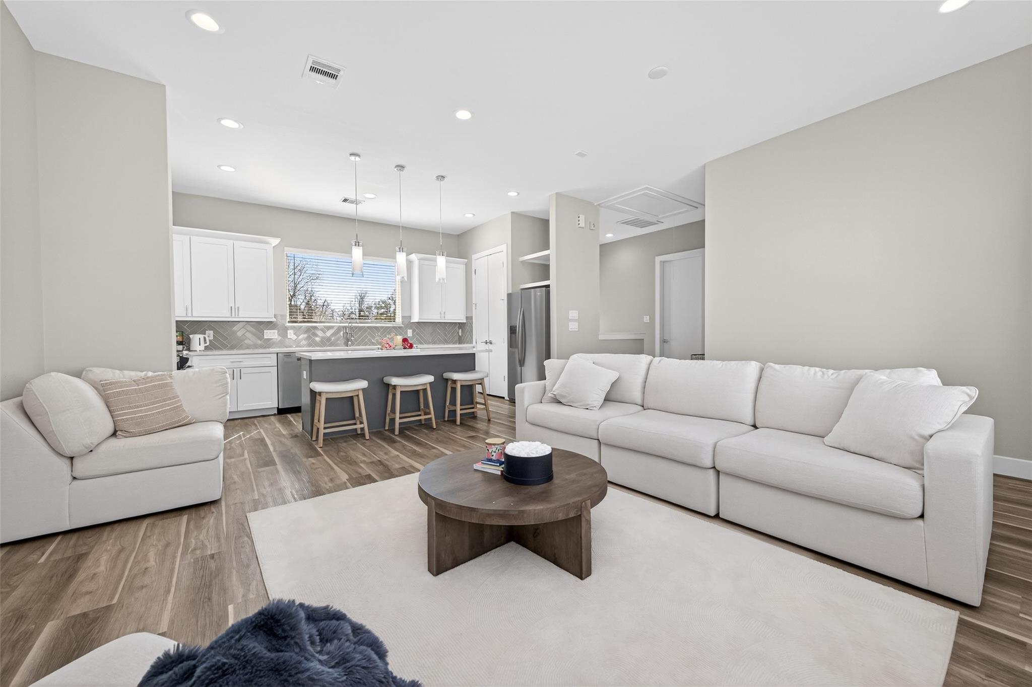 2610 Huntington Creek Lane
