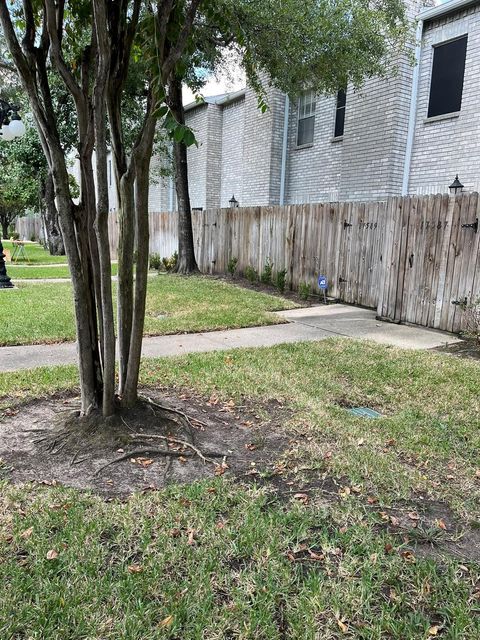 Photo of 17591 Red Oak Drive, Houston, TX 77090 (MLS # 12826621)