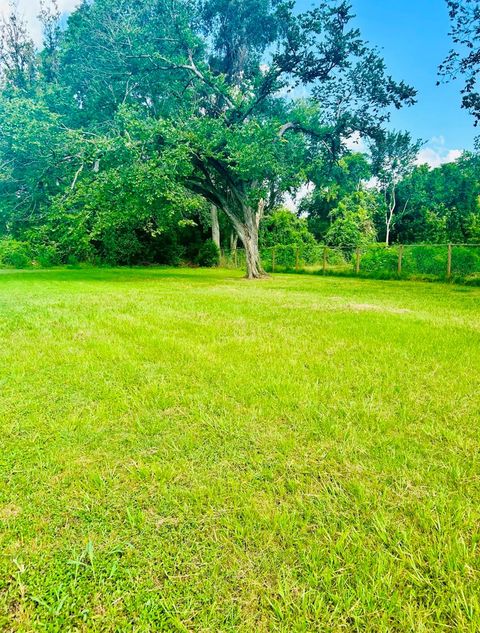 Photo of 2215 Dewalt Street, Houston, TX 77088 (MLS # 77054747)