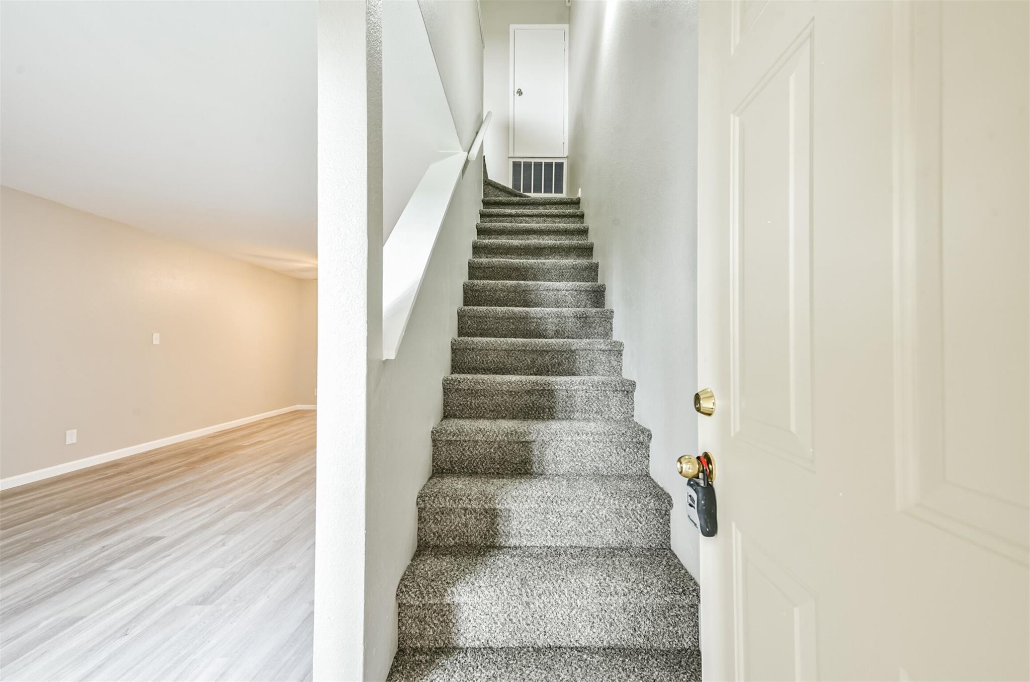 2501 Gulf Freeway 263