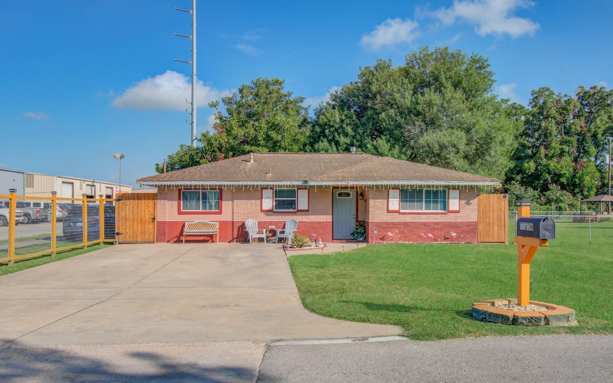 1115 Iowa Street