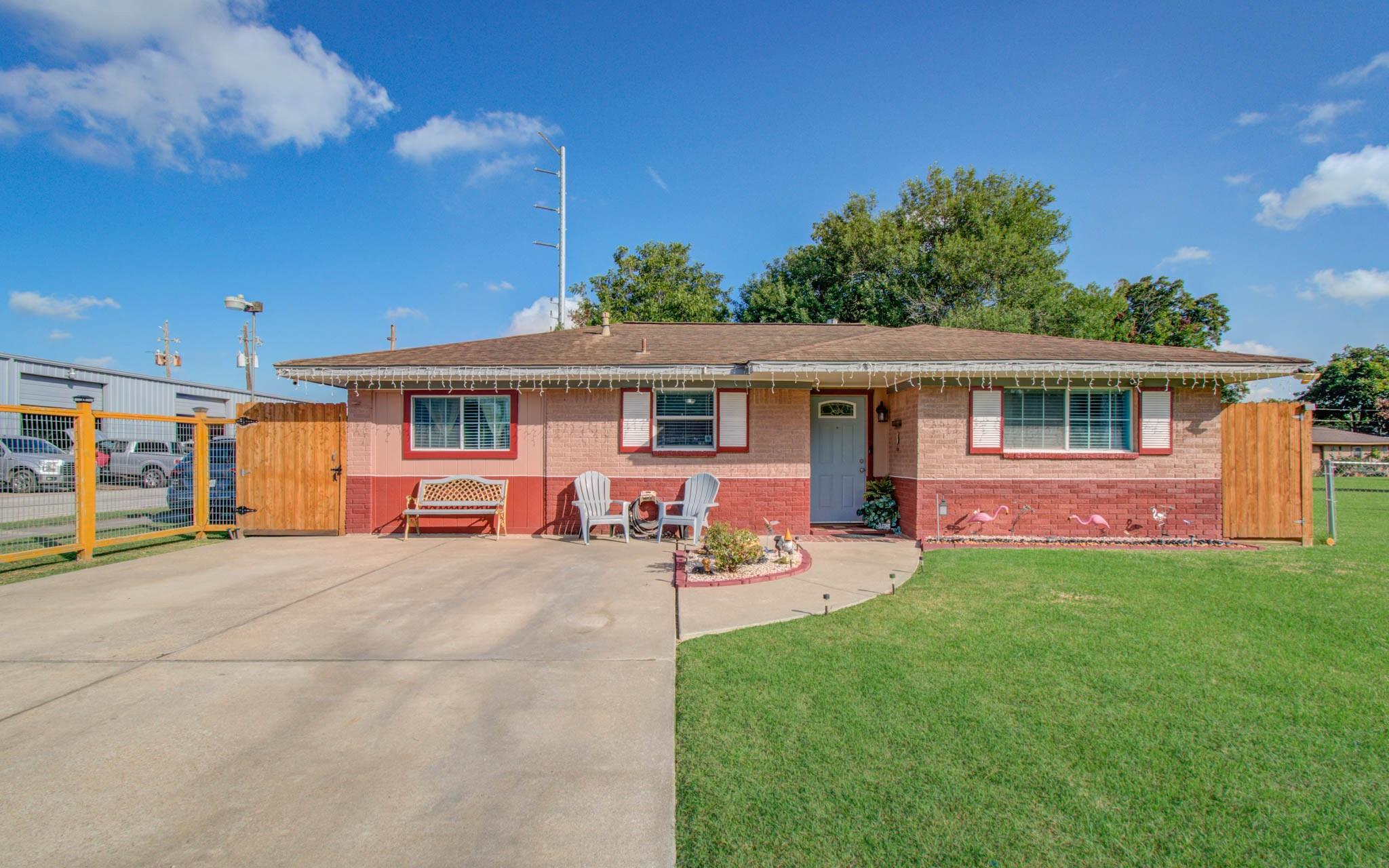 1115 Iowa Street