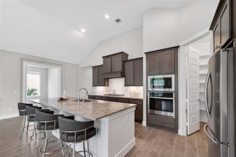 Photo of 3415 Mckinney Ridge Drive, Houston, TX 77059 (MLS # 91859336)